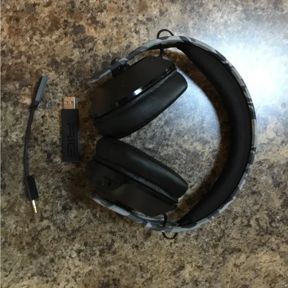 Rig 700 7HS wireless headset